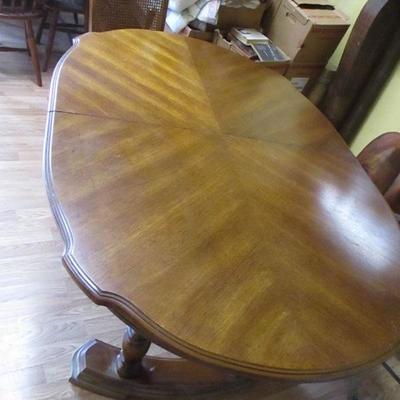 Lot 176 - Dining Room Table With Chairs