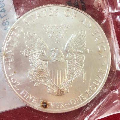 Lot #92 2009 American Eagle Silver Dollar Sealed 1ozt. Bullion Coin
