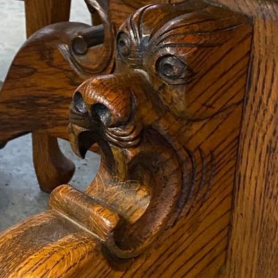 Tiger Oak Clawfoot Table w/chairs- Lot 195
