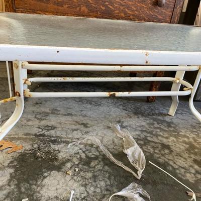 Patio Coffee Table, Small, Glass Lot 209