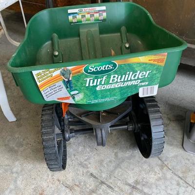 Lawn Care Items- Lot 223