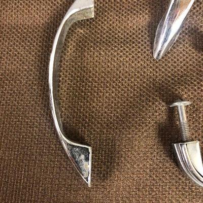 Lot # 143 Vintage chrome 7 Handles 