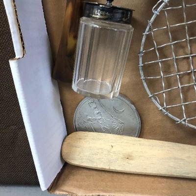 Lot # 144 Vintage Kitchen Utensils 
