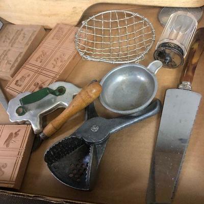 Lot # 144 Vintage Kitchen Utensils 