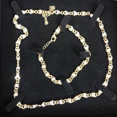 Lot # 161 Necklace and Bracelet set Gold Tone 