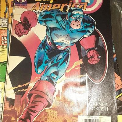 MARVEL UNIVERSE NOV 95 CAPTAIN AMERICA