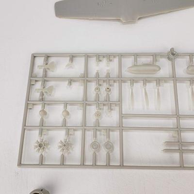 Mitsubishi A6M3 Zero Fighter Type32 'Houkoku' Model Kit