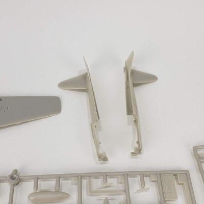 Mitsubishi A6M3 Zero Fighter Type32 'Houkoku' Model Kit