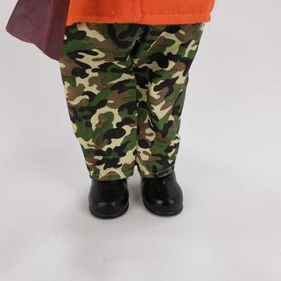 Hunter Santa - 15" tall