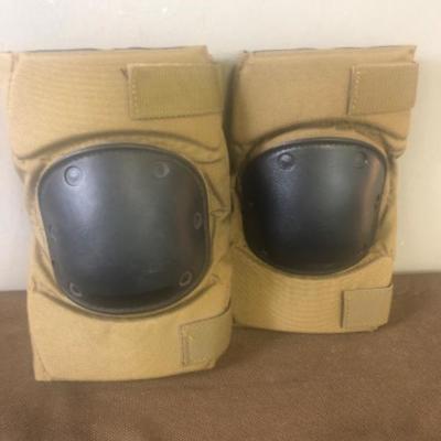 Lot # 234US Military Tactical knee pads