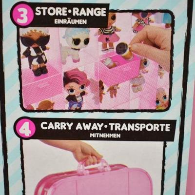 L.O.L. Surprise! Fashion Show On-The-Go Storage/Playset with Doll Included - New