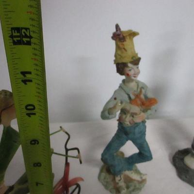Lot 35 - Whimsical Items