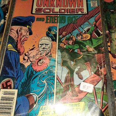 	#260 MAY 1982 DC COMICS "THE UNKNOWN SOLDIER"