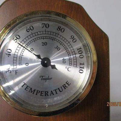 Lot 67 - Springfield - Taylor Weather Stations