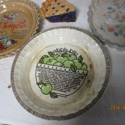 Lot 69 - Baking Dishes