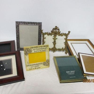 Lot 73 - Decorative Picture Frames
