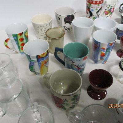 Lot 74 - Coffee/Tea Cups Mugs