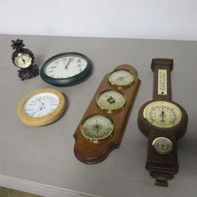 Lot 123 - Clocks & Barometers 