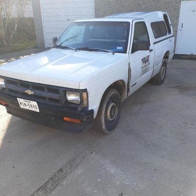 CLASSIC 91  CHEVY S-10     LOW RESERVE!!!!!