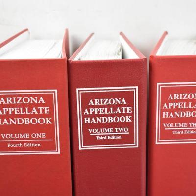 5 pc Law Reference Material: 4 Arizona Binders & 1 Medical Dictionary