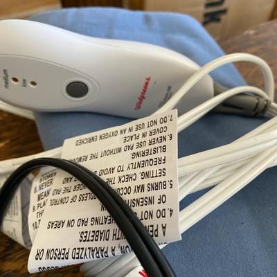 Heating Pad and Hair Dryer - Lot 270