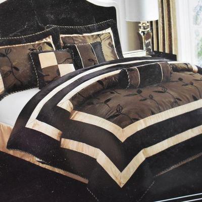 Nanshing Pastora 7-Piece Bedding Comforter Set, Brown, Queen