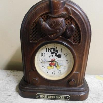 Seiko Quartz 'Hollywood Mickey' Mantle Battery Clock