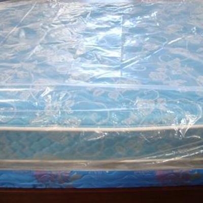 Lot 1002 - Queen Size Sealy Mattress and Box Spring