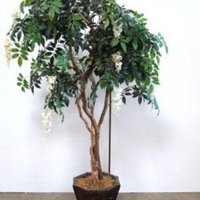 Lot 1017 B - Imitation Tree for Home or Office