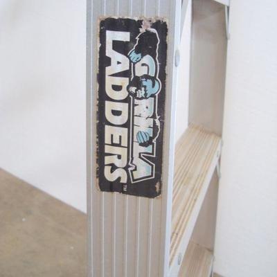 Lot 1039 - 8' Household A-Frame Ladder Gorilla Ladder - no rating sticker 