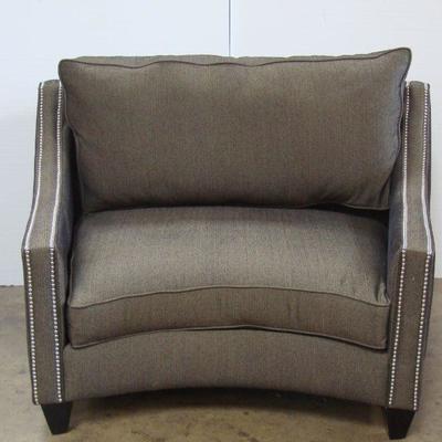 Lot 1041 - Very Nice Oversize Sofa Chair 