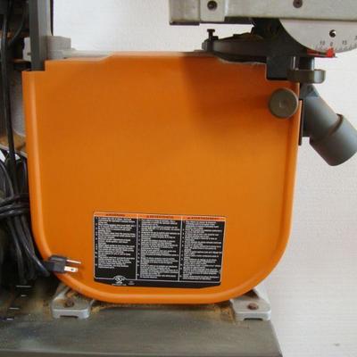 Lot 1046 - Ridgid Bandsaw BS14002