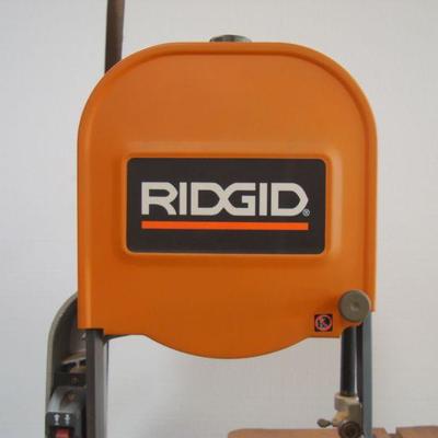 Lot 1046 - Ridgid Bandsaw BS14002