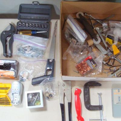 Lot 1054 - Mixed Tool Lot + Studfinder