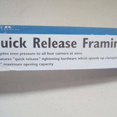 Lot 1061 - Rockler Quick release framing clap 48'' max opening