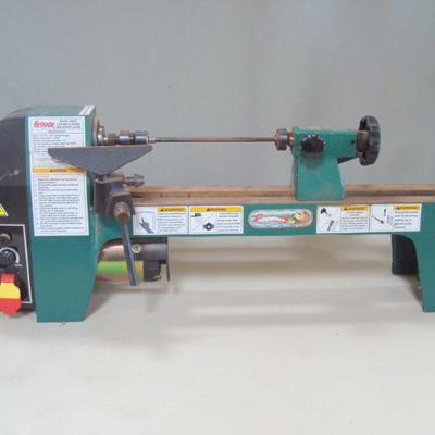 Lot 1062 - Grizzly Model G9247 Variable Speed Mini Wood Lathe 