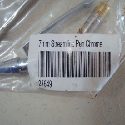 Lot 1070 - Pen Crafting Lot 