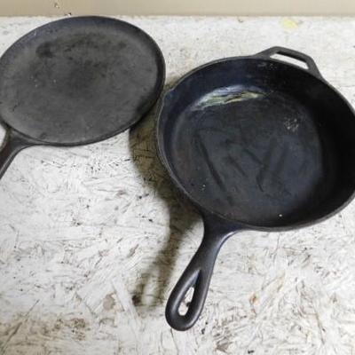 Set of Two Lodge Skillets One Flat One Deep