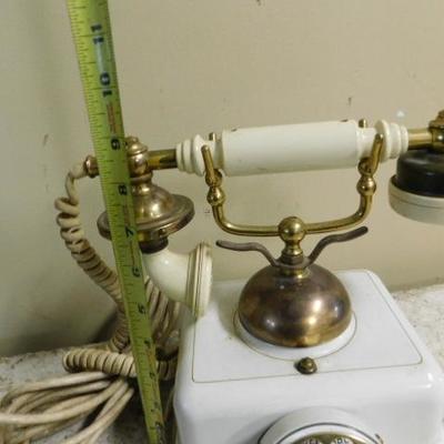Vintage Rotary Dial French Provencial Bakelite Telephone