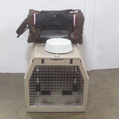 Lot 3025 - Animal Pet Lot Kennel + More 