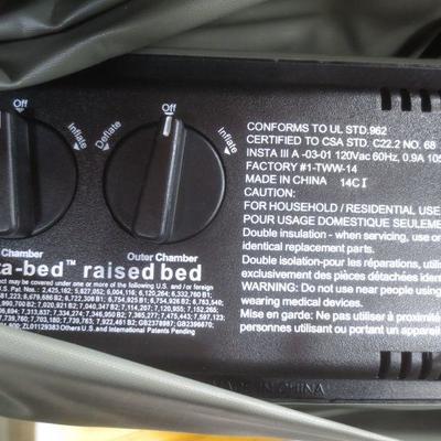 Lot 3048 - Super Nice Insta-Bed raised bed with carry tote