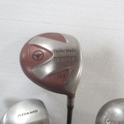 Lot 3054 - Golf Bag with Clubs 