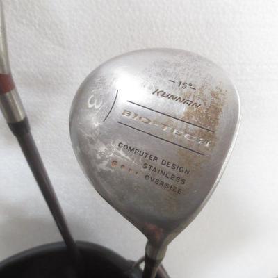 Lot 3054 - Golf Bag with Clubs 