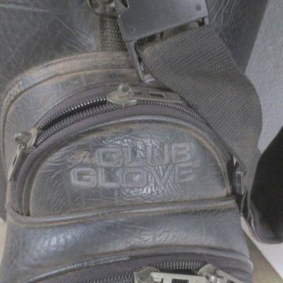Lot 3054 - Golf Bag with Clubs 