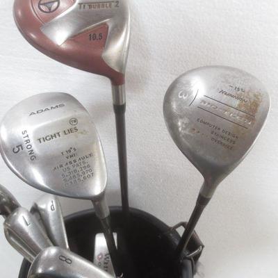 Lot 3054 - Golf Bag with Clubs 