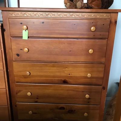 Chest of drawers $130