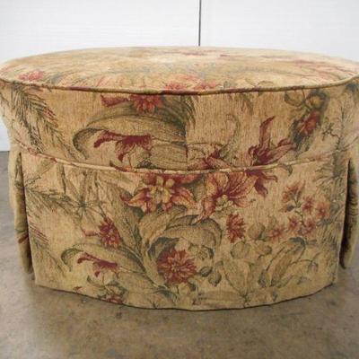Lot 3007 - Nice Round Floral Ottoman 