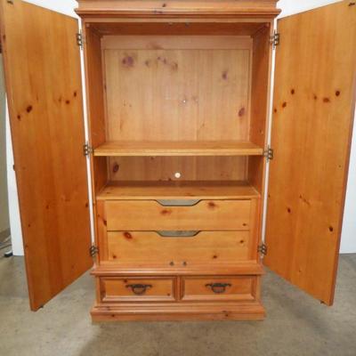 Lot 3011 - Large Armoire