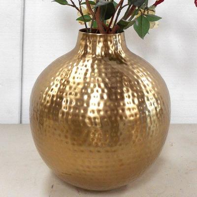 Lot 3022 - Round Vase for Plants