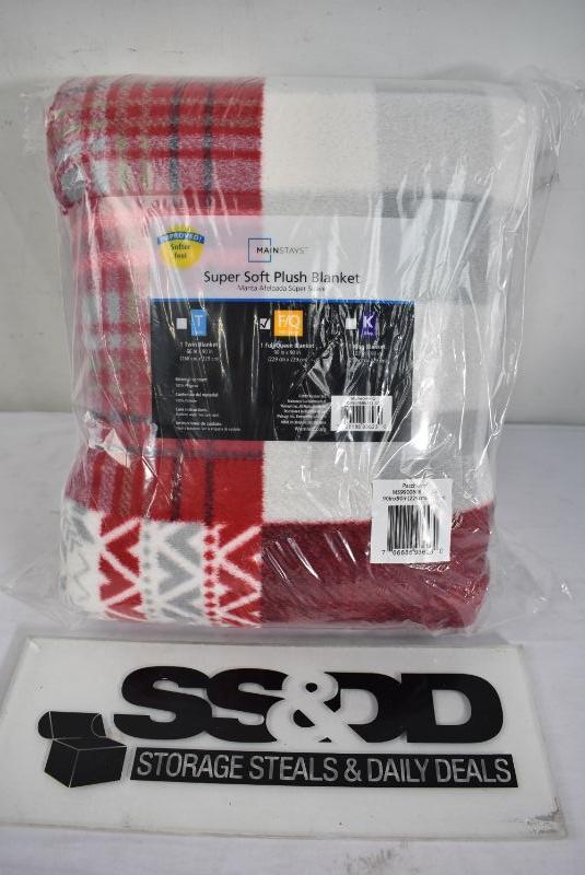 Mainstays Full/Queen Super Soft Plush Bed Blanket in Patchwork New